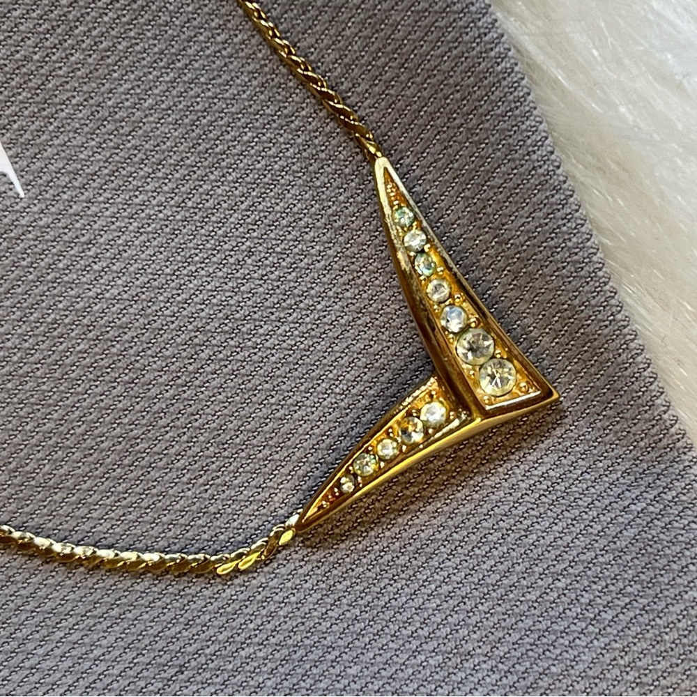 Christian Dior
Vintage 1980s
Gold
Rhinestone
Pendant 
Choker 
Necklace
Bundle - Picture 4 of 16